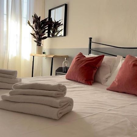 2-Bedroom Flat In The Heart Of Bergamo City Centre Exterior photo