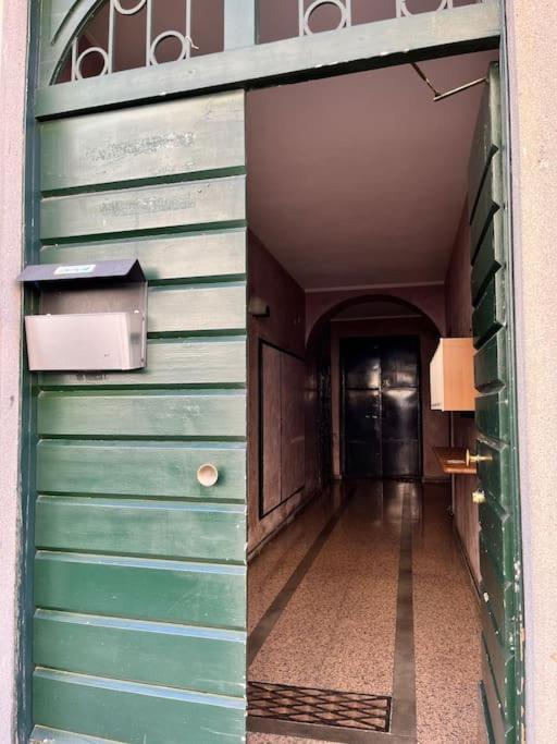 2-Bedroom Flat In The Heart Of Bergamo City Centre Exterior photo